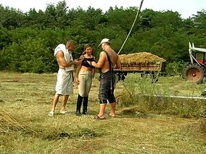 double pénétration dans les champs !,
