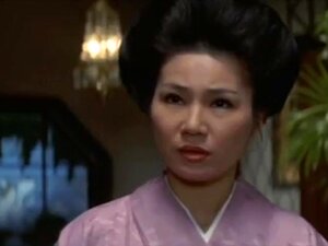 Okamoto Rei Tani Naomi dans Fairy in a Cage (1977) Film complet