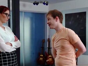 Jeu anal avec une belle-mère excitée, j'aimerais baiser mon prof
