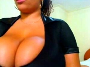 Gros seins sur cam 13 (Camaster)
