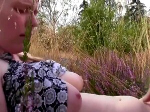 Evelinajuliet Hippie Girl en train de baiser