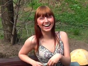 Je décroche la scène sexy de fille de fac 2. Ramasser des filles est