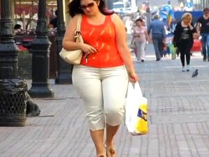 Préparez-vous à un été torride avec nos belles aux hanches