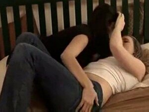 Lesbian Adventures - J'adore triber