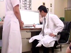 Une fille japonaise exotique dans une scène médicale incroyable, JAV