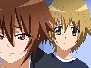 Deux nanas hentai aux gros seins se font lécher et baiser dans un