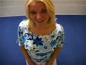 CFNM BJ Belle-mère allemande, j'aimerais baiser avec un gode-ceinture