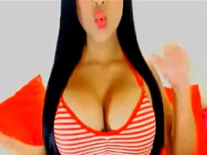 Magnifique cam girl latina chaude en direct cams