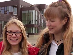 Regarde Ida & Holly Bücherrei maintenant ! - Babe, Blonde, Porno