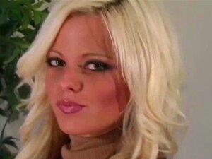 Jambes excitantes dans un fétichisme des collants
