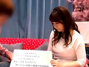 Un voyeur baise un Japonais