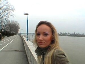 Fellation chaude en plein air