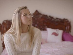 Regardez pendant Carolina Sweets de 18 ans se joint à étape
