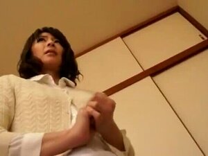 Belle pute japonaise brune