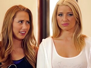 Laissez-vous emporter par l'ultime fantasme avec deux lesbiennes aux