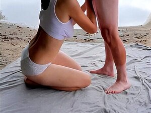 Porno Polonais-étranger se fait baiser sur la plage dans un lieu