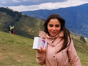 C'est la première fois que je parapente, un inconnu contrôle mon