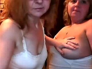 Lesbienne mature sur la webcam R20