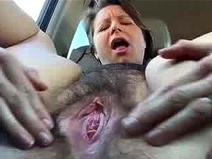 Mel dans la voiture