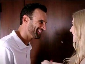Emma Starletto - Double Dick Down de la Saint-Valentin. Emma Starletto
