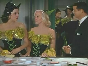 Marilyn Monroe Scène Chaude dans Les Messieurs Aiment le plus les