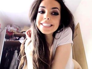TS Chloe est l'une des plus belles TGirls de tous les temps