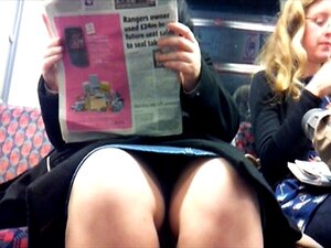 Sous la jupe sur tube