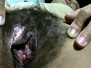 amateur mature jouant et se doigtant sur cam