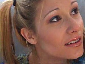 La babysitter baise son mari par sa femme... TOHT