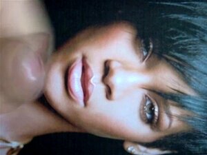 Éjaculation sur Rihanna