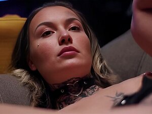 Freeze-Fucked: L'aventure anale d'un Extraterrestre avec Tabitha