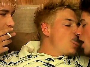 Des twinks sexy et gays chauds touchant une bite, Shane, se font