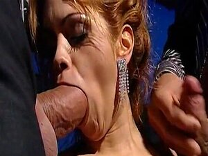 Sandy Style et la grande baise au Night Club