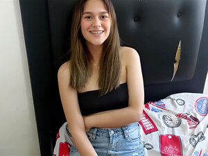 ma demi-soeur désire être enceinte et je la baise fort (partie 1)