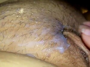 Raser le clito en douceur,