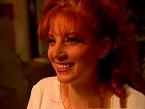 Meilleure star du porno en pipe excitée, clip de sexe avec des godes