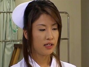 L'infirmière japonaise Emiri Aoi Kinky est sexy partie6