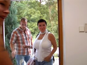 Le vrai méga groupe tchèque baise deux