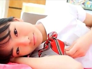 Sexy écolière japonaise #2 (Softcore)