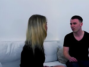 Mon copain me trompe: CET IDIOT me râle! MISSDEEP.com