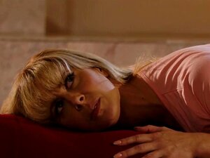 Vidéo Sweetheart - La MILF Cherie DeVille enseigne la mignonne AJ