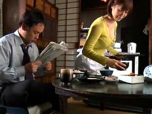 Nanako Mori dans L'esclave sexuelle, femme japonaise soumise ultime,