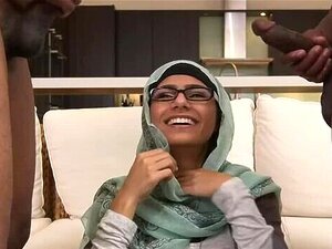 MIA KHALIFA - Ma Compilation de Hijab ! J'espère que tu apprécieras